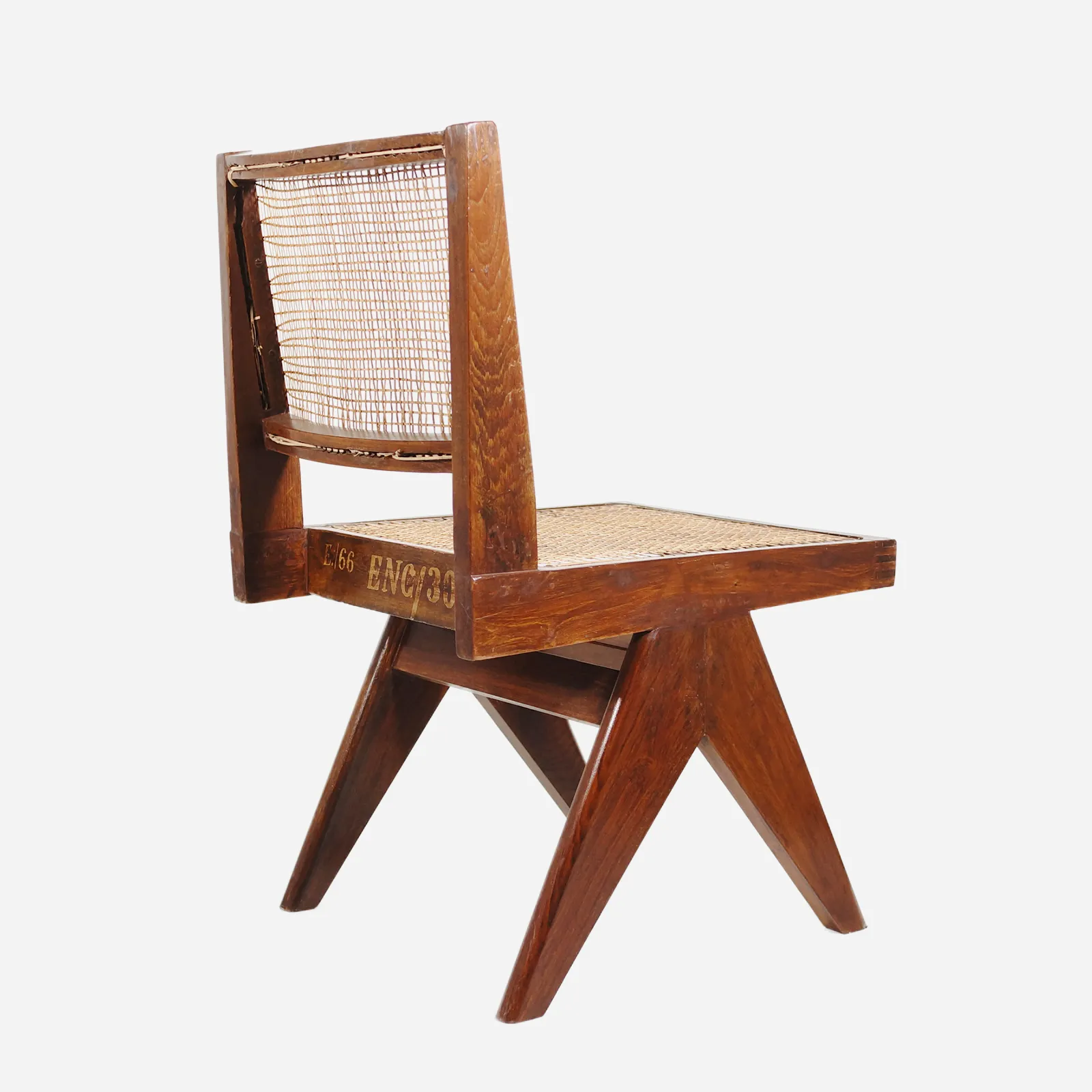 L Chair