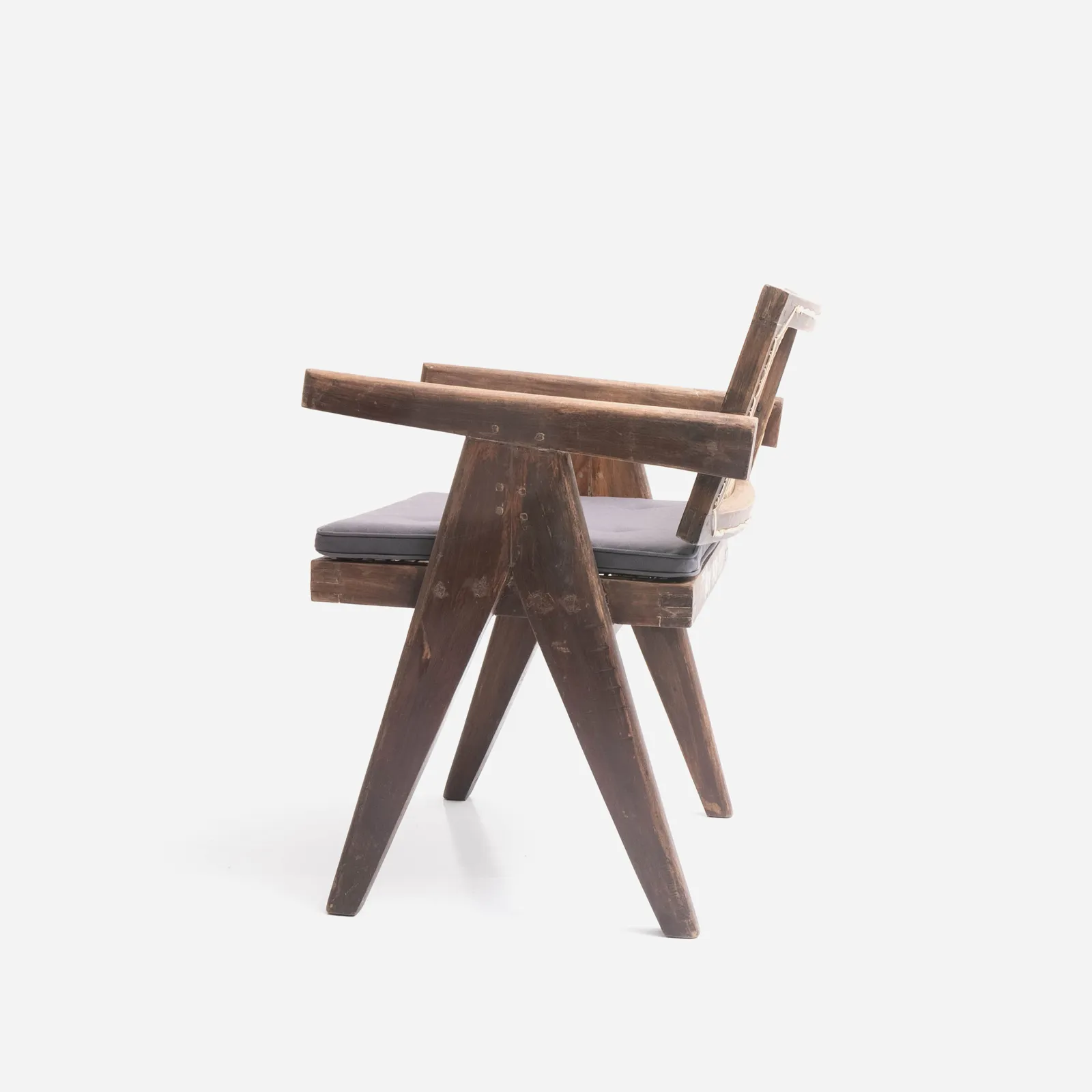 Floating Back Chair